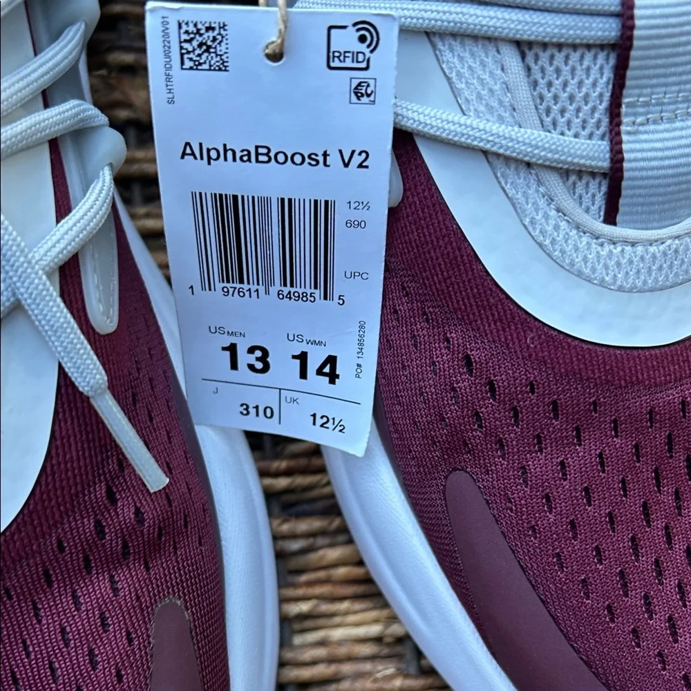 Texas A&M Athletic Sneakers Burgandy/Cool Grey Cloud White NEW - Picture 4 of 12